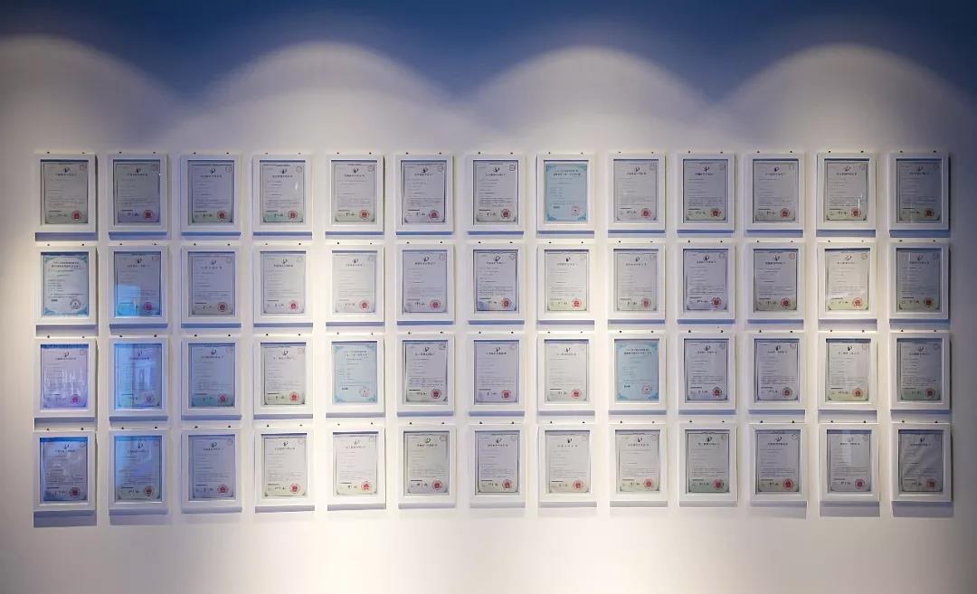 華為被美國封殺，靠什么突出重圍？