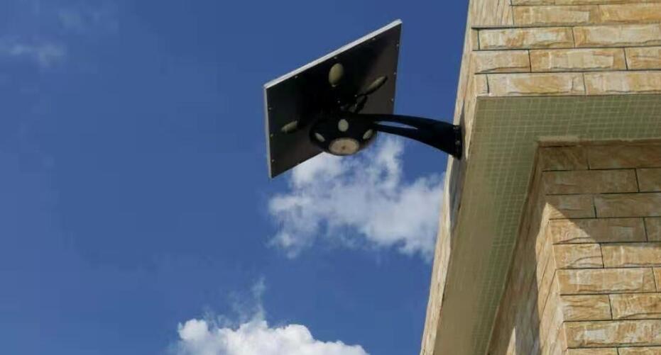 太陽能監(jiān)控系統電池如何運作